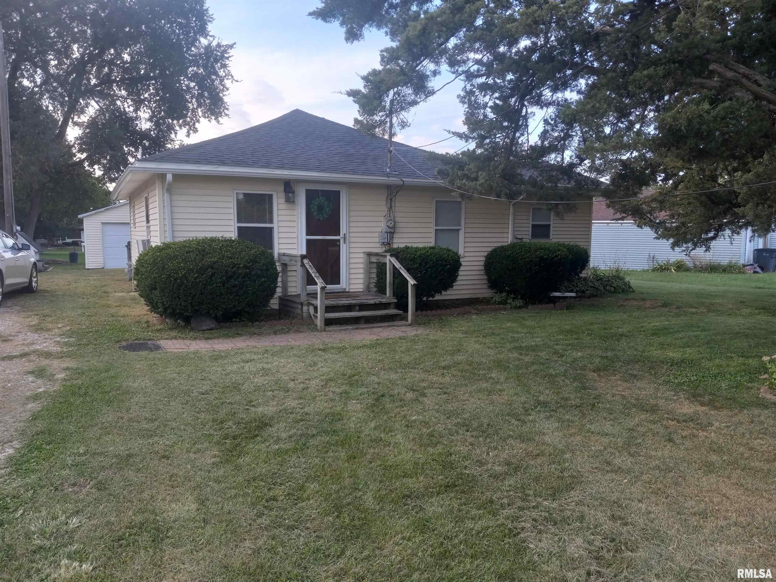 684 Hillcrest Road Milan, IL 61264 - Photo 1 of 1 Gallery Image 1