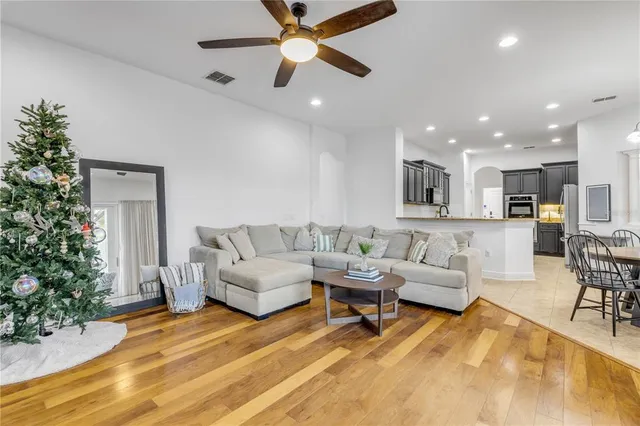 $875,000 | 3021 Isola Bella Boulevard, Mount Dora, FL 32757