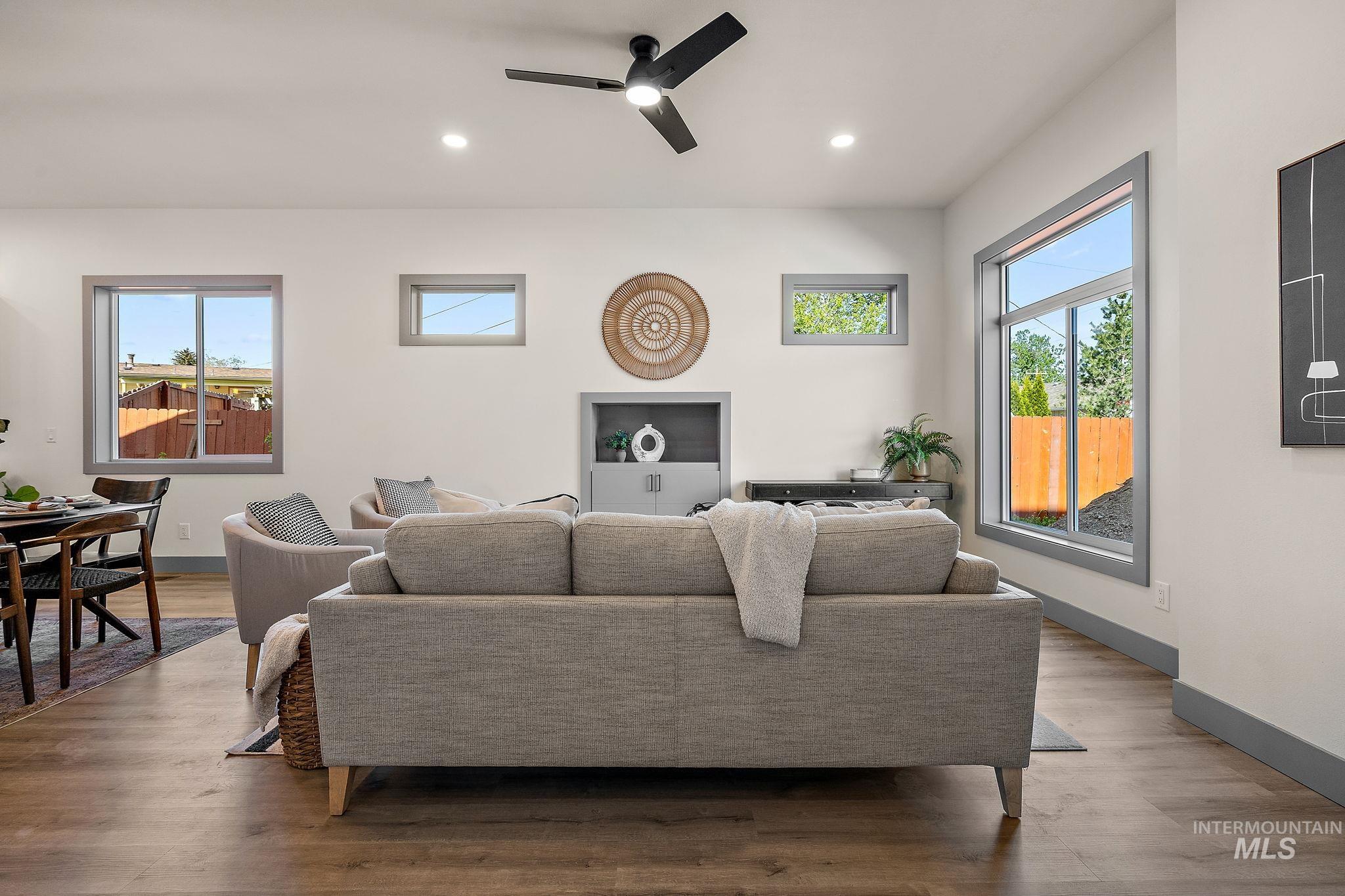 6825 West Ustick Road Boise, ID 83704 - Photo 3 of 33