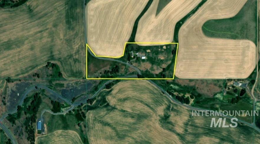 21 B Howard Road Palouse, WA 99161 - Photo 12 of 13 Aerial map of property and surrounding area with property boundaries highlighted