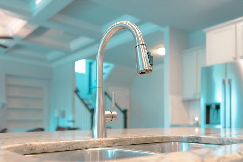 4871 Belle Estates Road Suwanee, GA 30024 - Photo 12 of 32