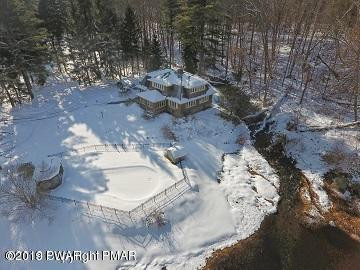 194 Monomonock Road Cresco, PA 18326 - Photo 5 of 35 Aerial View