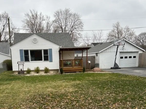 $1,500 | 731 2nd Avenue, Morris, IL 60450