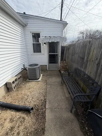 $1,500 | 731 2nd Avenue, Morris, IL 60450