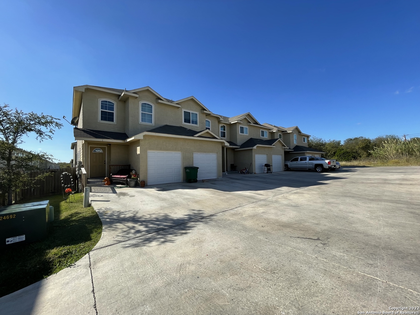 6411 Melanzane Ave Unit 106