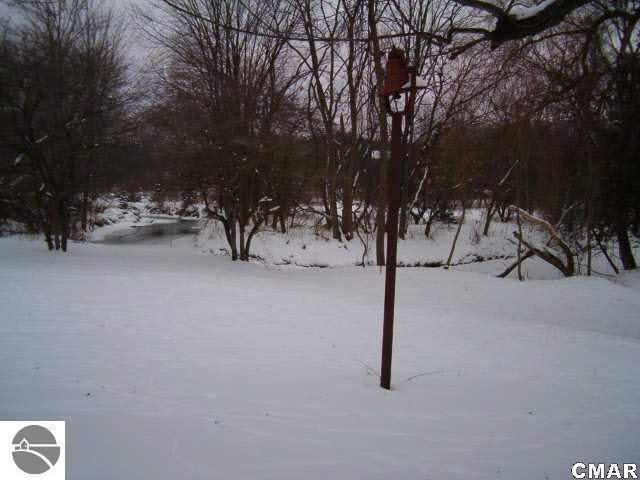 395 West Remus Road Mount Pleasant, MI 48858 - Photo 13 of 14 1769385-12.JPG