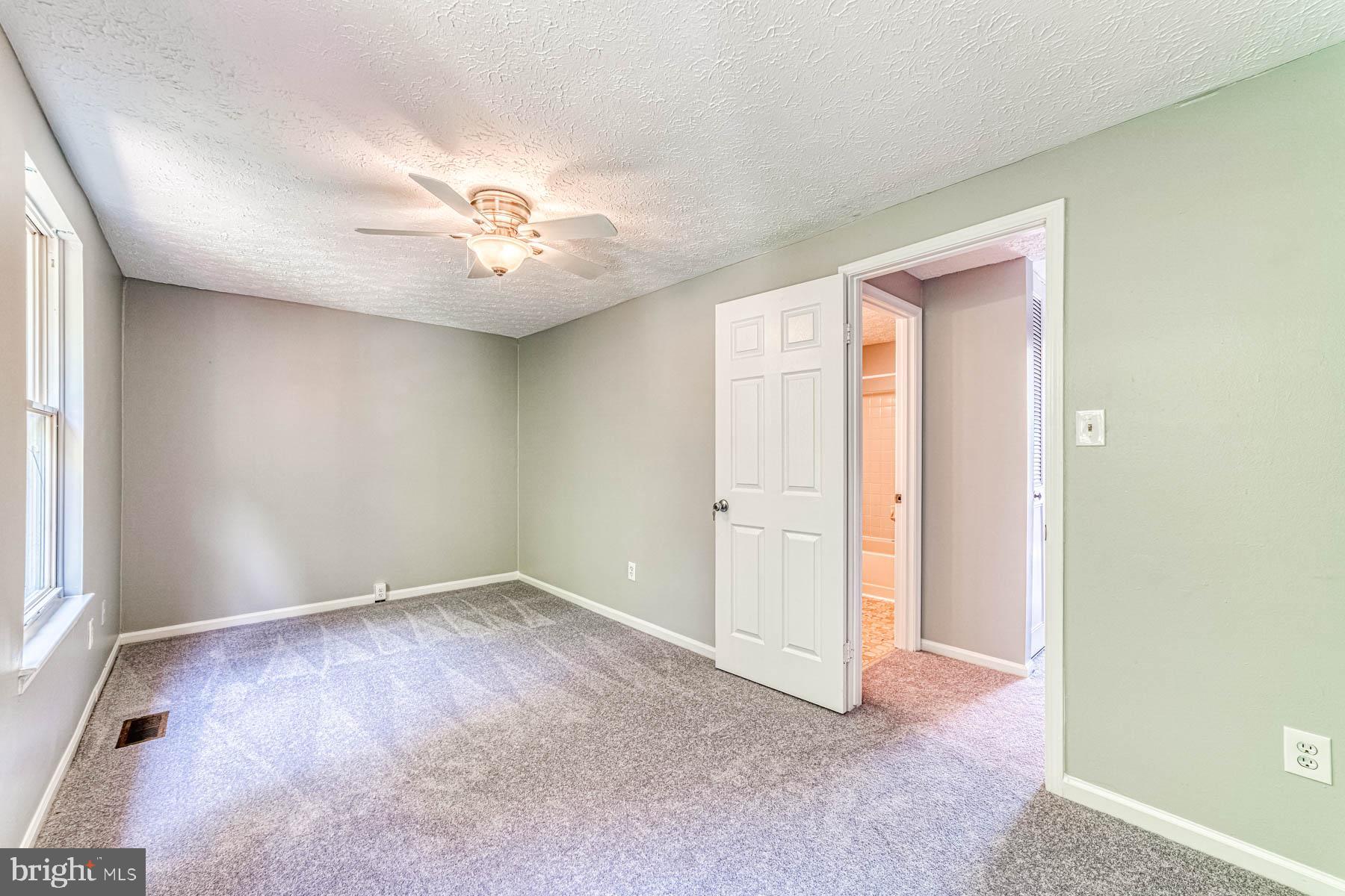 6902 Villa-Del-Rey Court Springfield, VA 22150 - Photo 23 of 31 Gallery Image 23