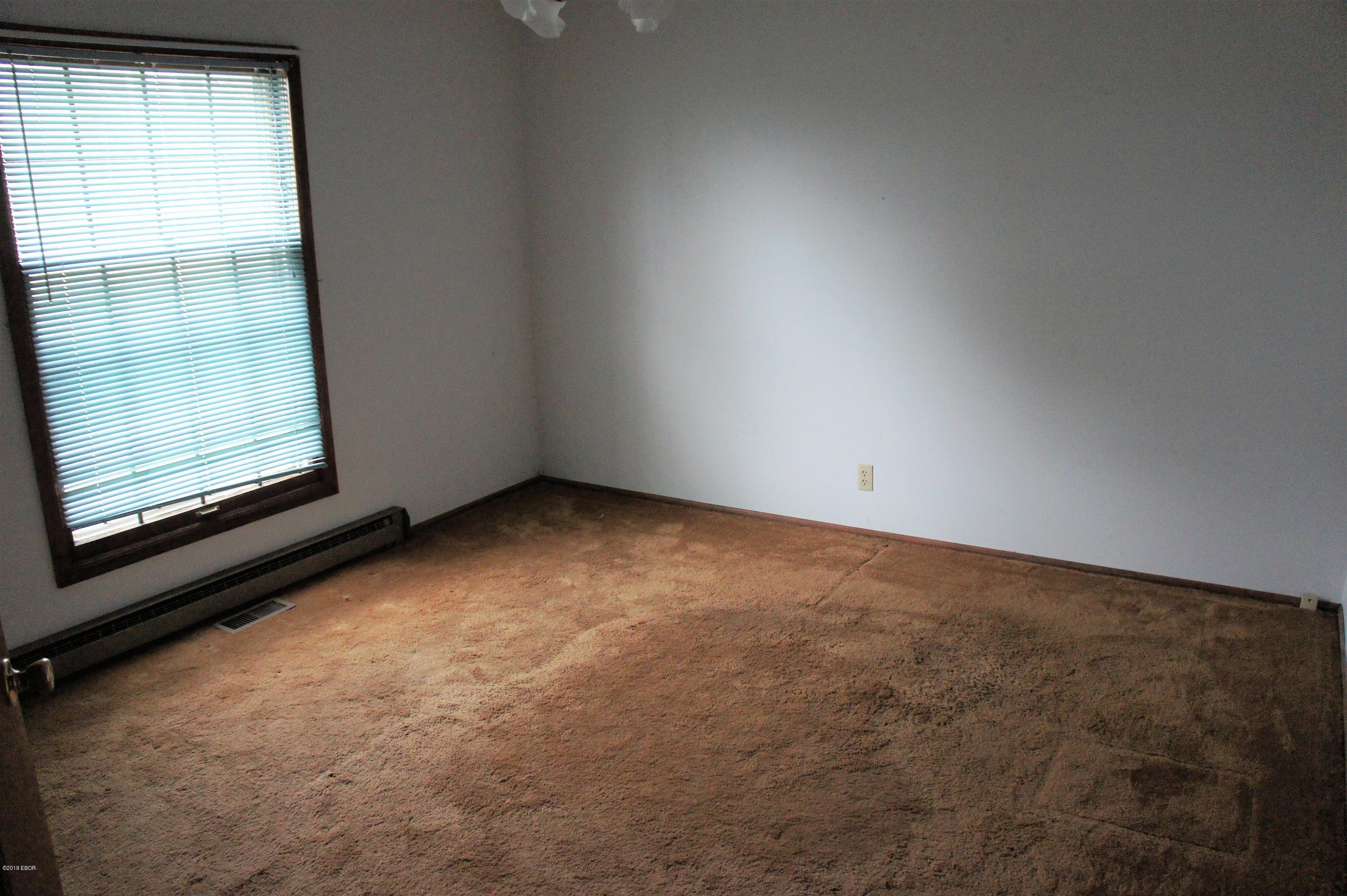 2622 Strawberry Road Brookport, IL 62910 - Photo 17 of 20