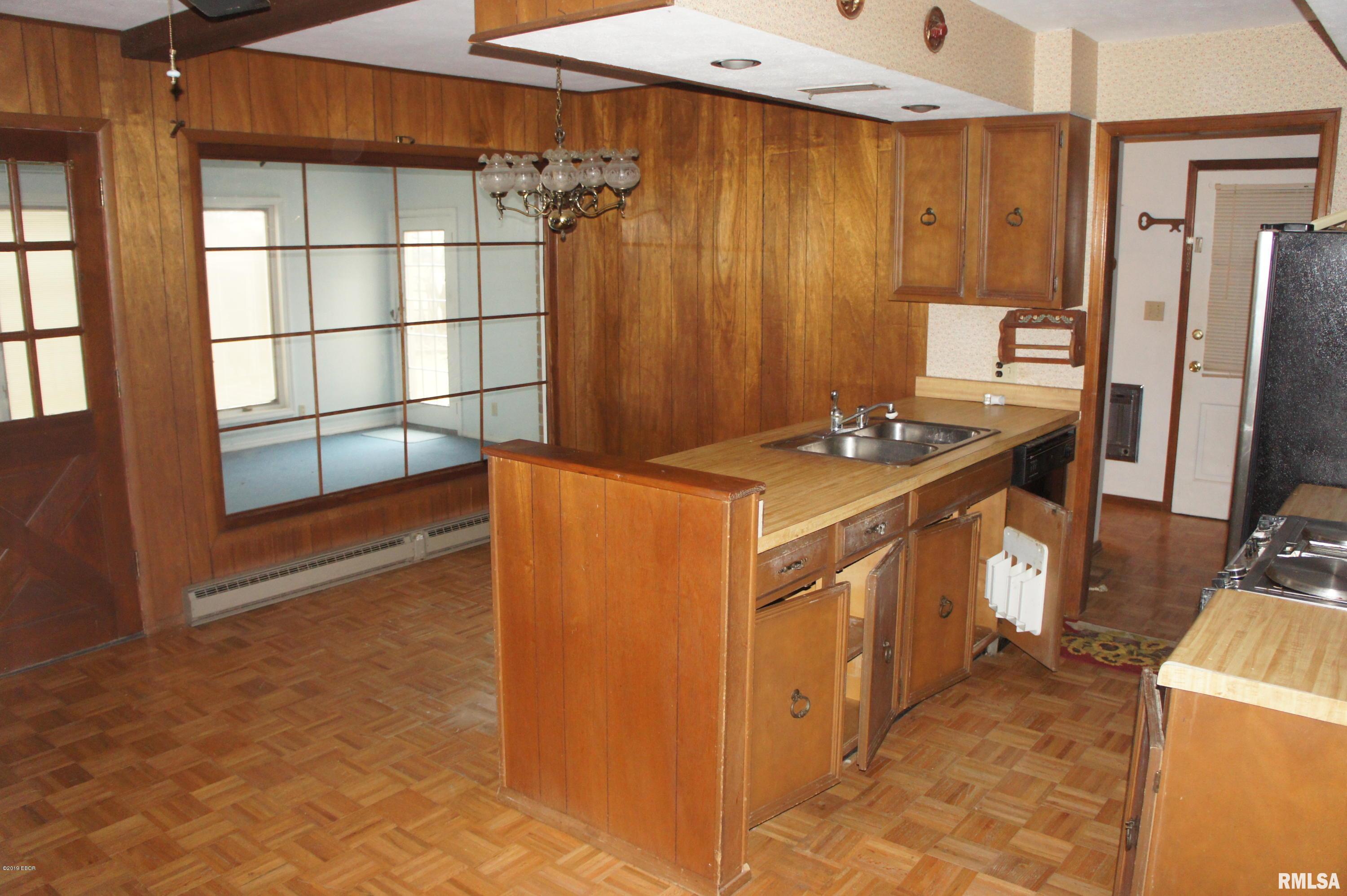 2622 Strawberry Road Brookport, IL 62910 - Photo 4 of 20
