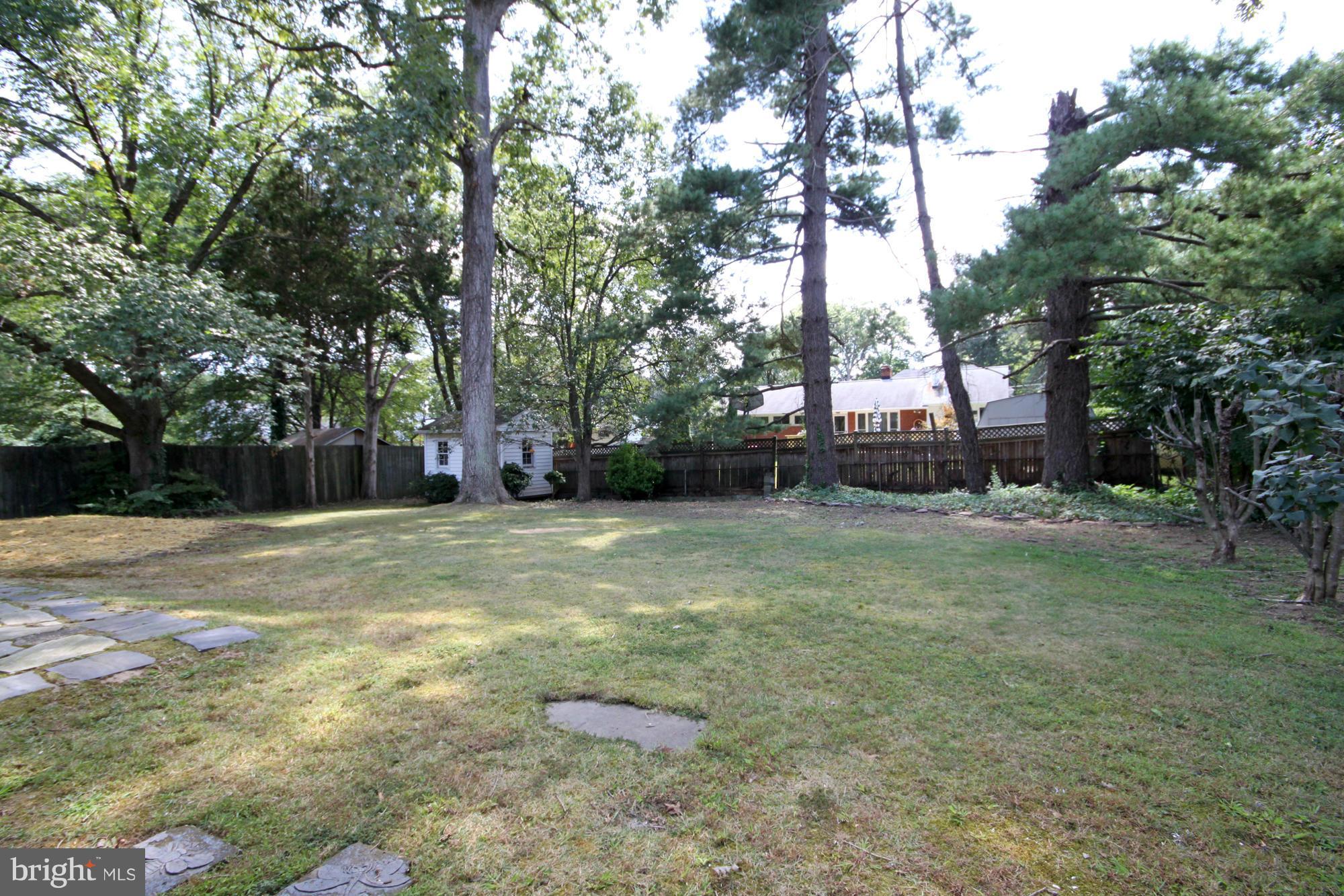 7411 Jervis Street Springfield, VA 22151 - Photo 19 of 27 Exterior (Rear)