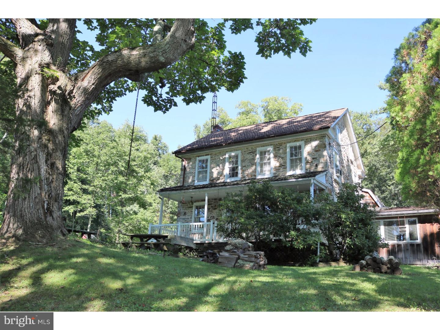 291 Blue Rocks Road Lenhartsville, PA 19534 - Photo 2 of 23 Gallery Image 2