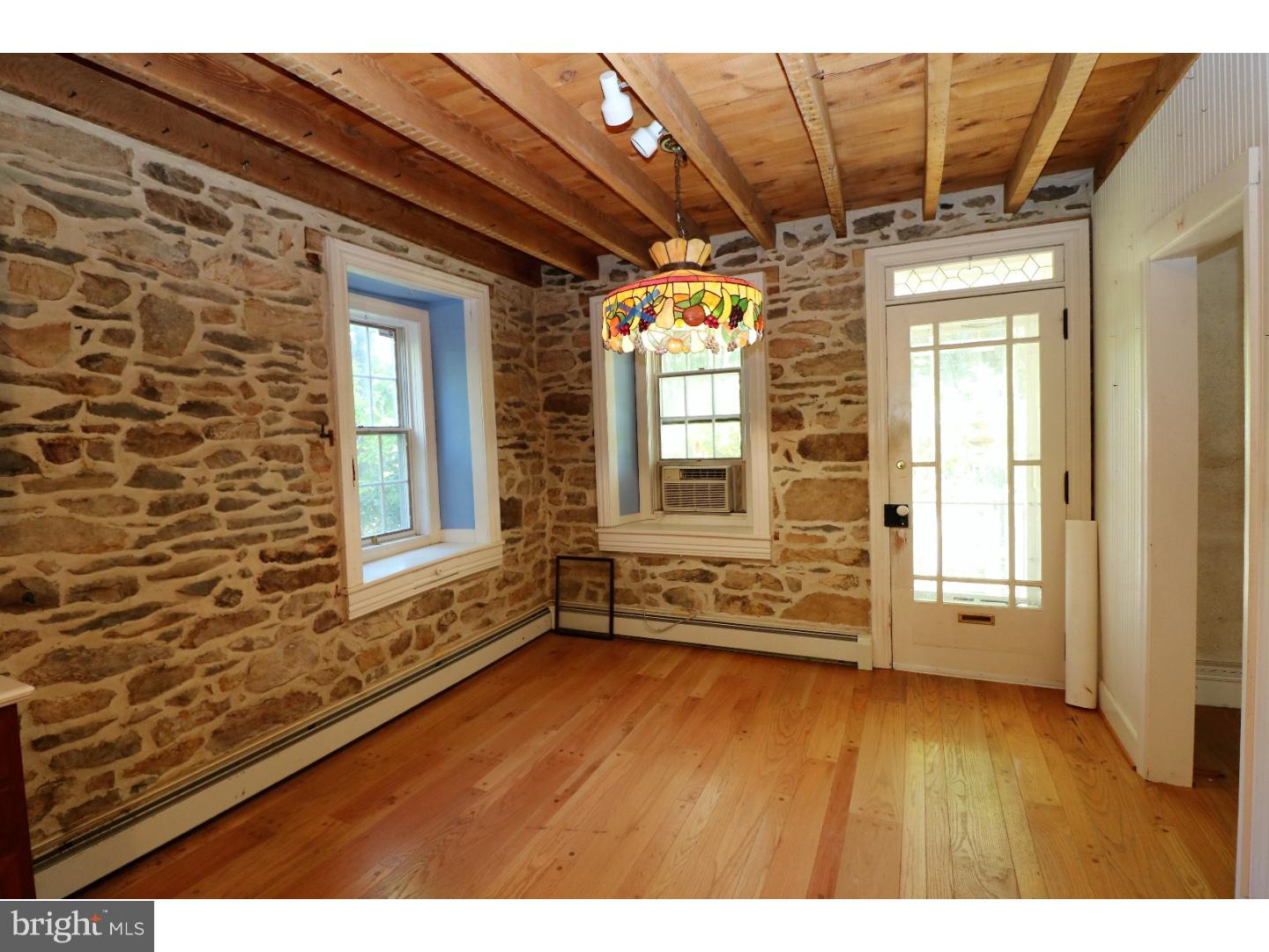 291 Blue Rocks Road Lenhartsville, PA 19534 - Photo 11 of 23 Gallery Image 11