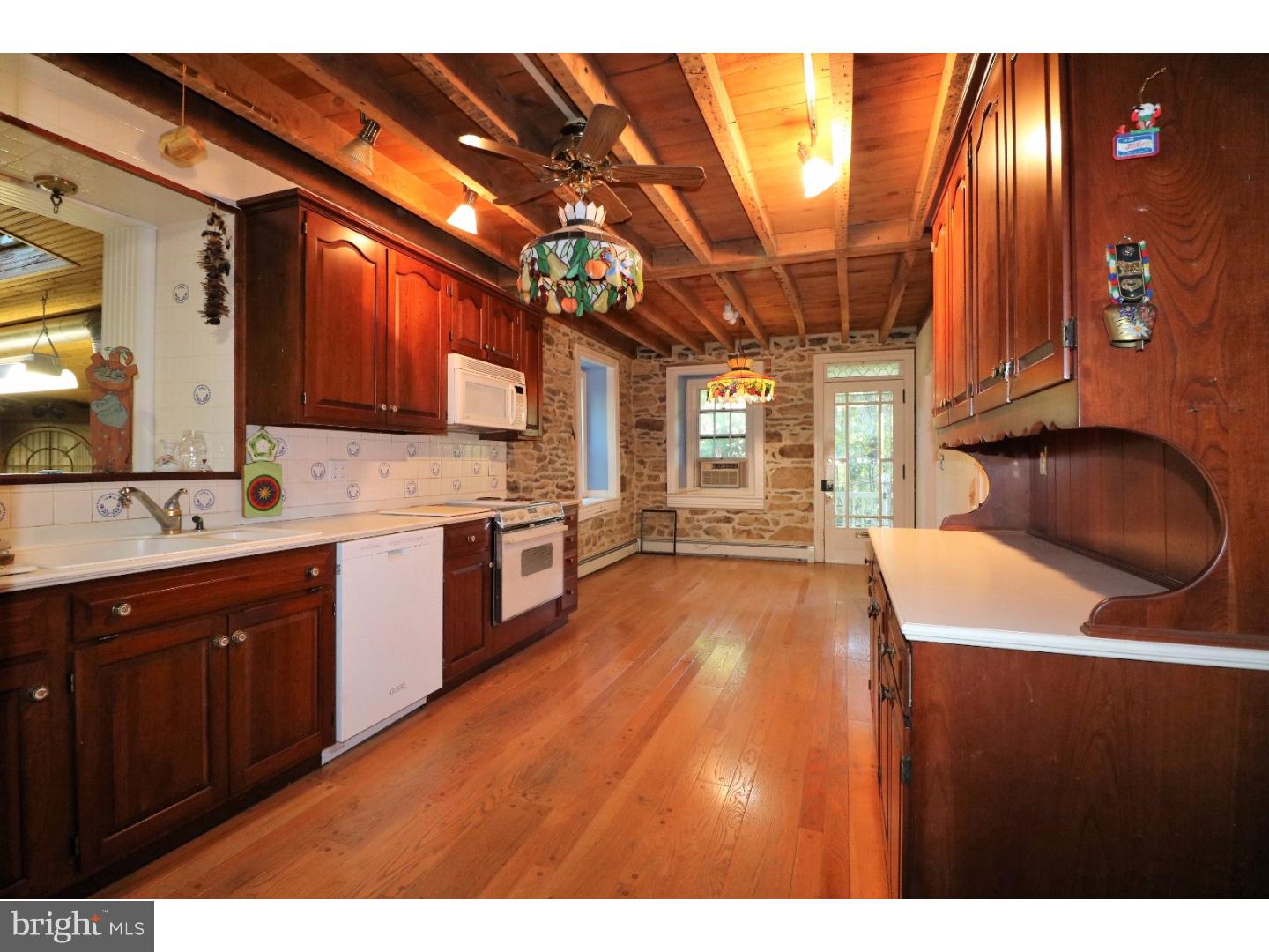 291 Blue Rocks Road Lenhartsville, PA 19534 - Photo 14 of 23 Gallery Image 14
