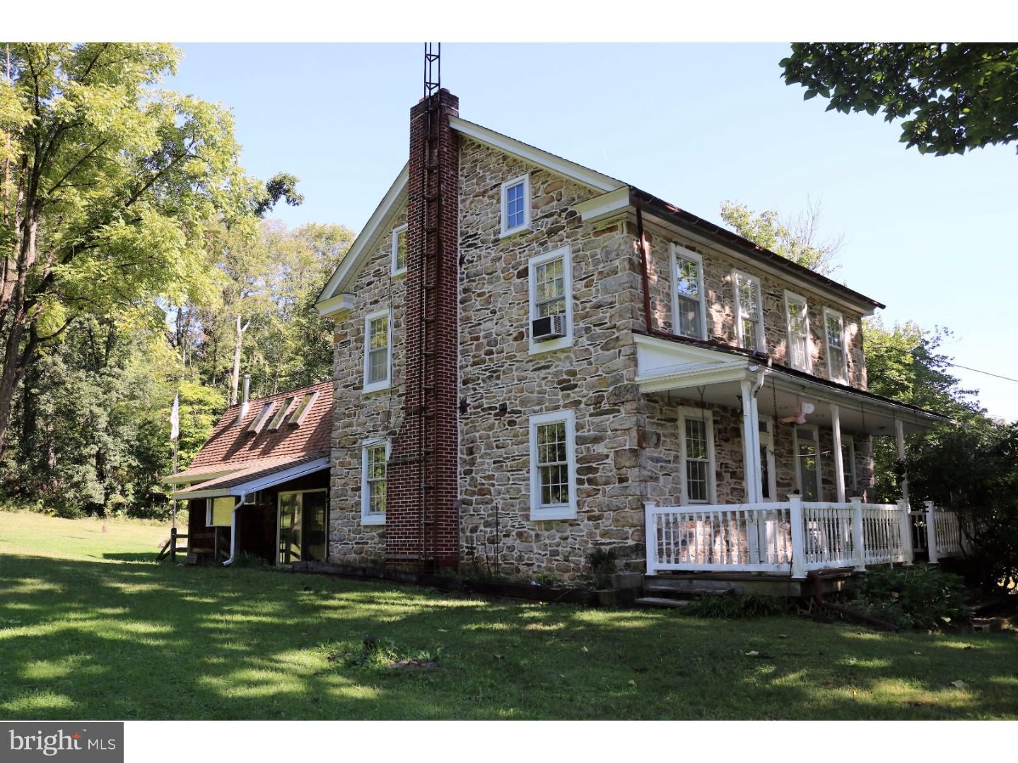 291 Blue Rocks Road Lenhartsville, PA 19534 - Photo 3 of 23 Gallery Image 3