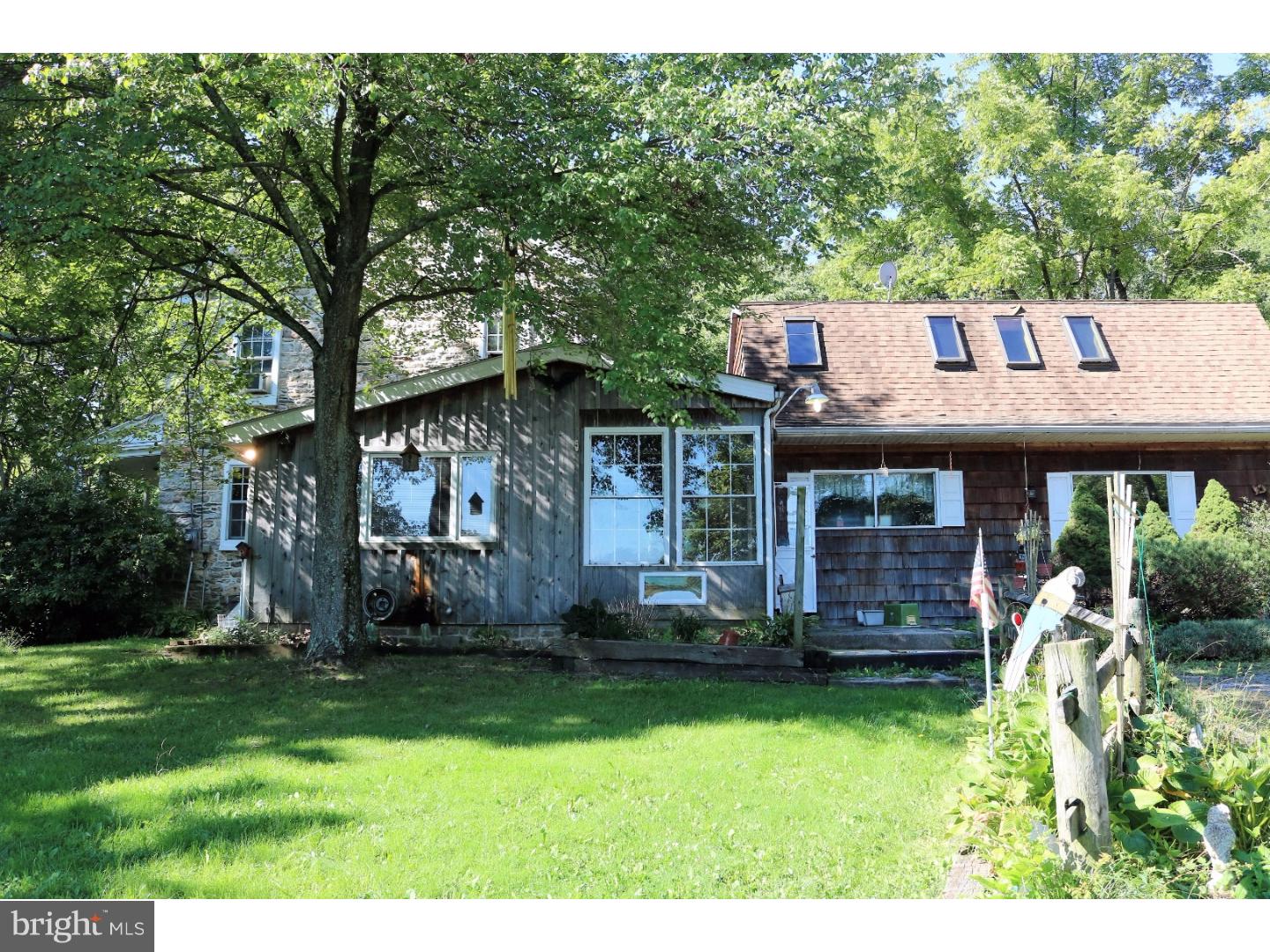 291 Blue Rocks Road Lenhartsville, PA 19534 - Photo 7 of 23 Gallery Image 7