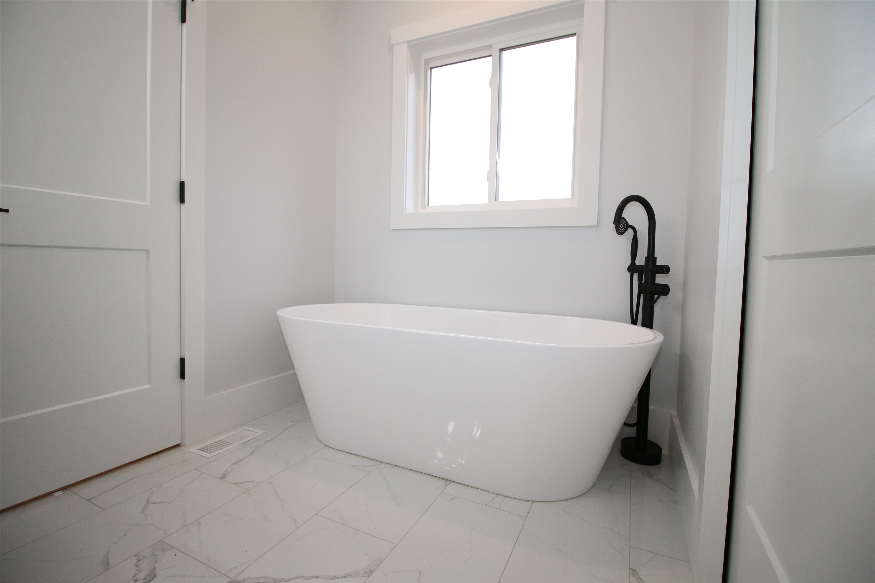 14 Carleton Road Mont Vernon, NH 03057 - Photo 17 of 31