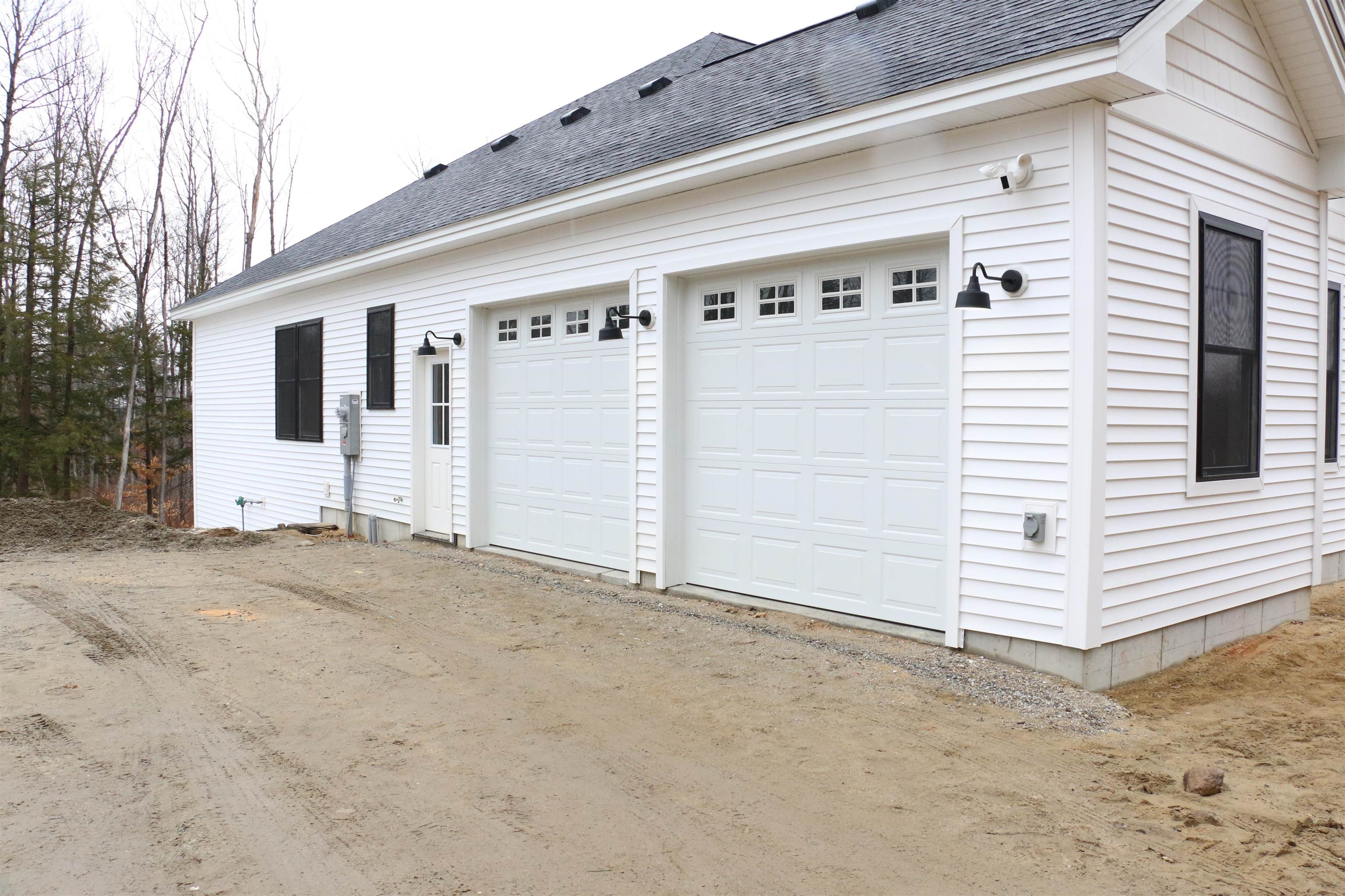 14 Carleton Road Mont Vernon, NH 03057 - Photo 2 of 31