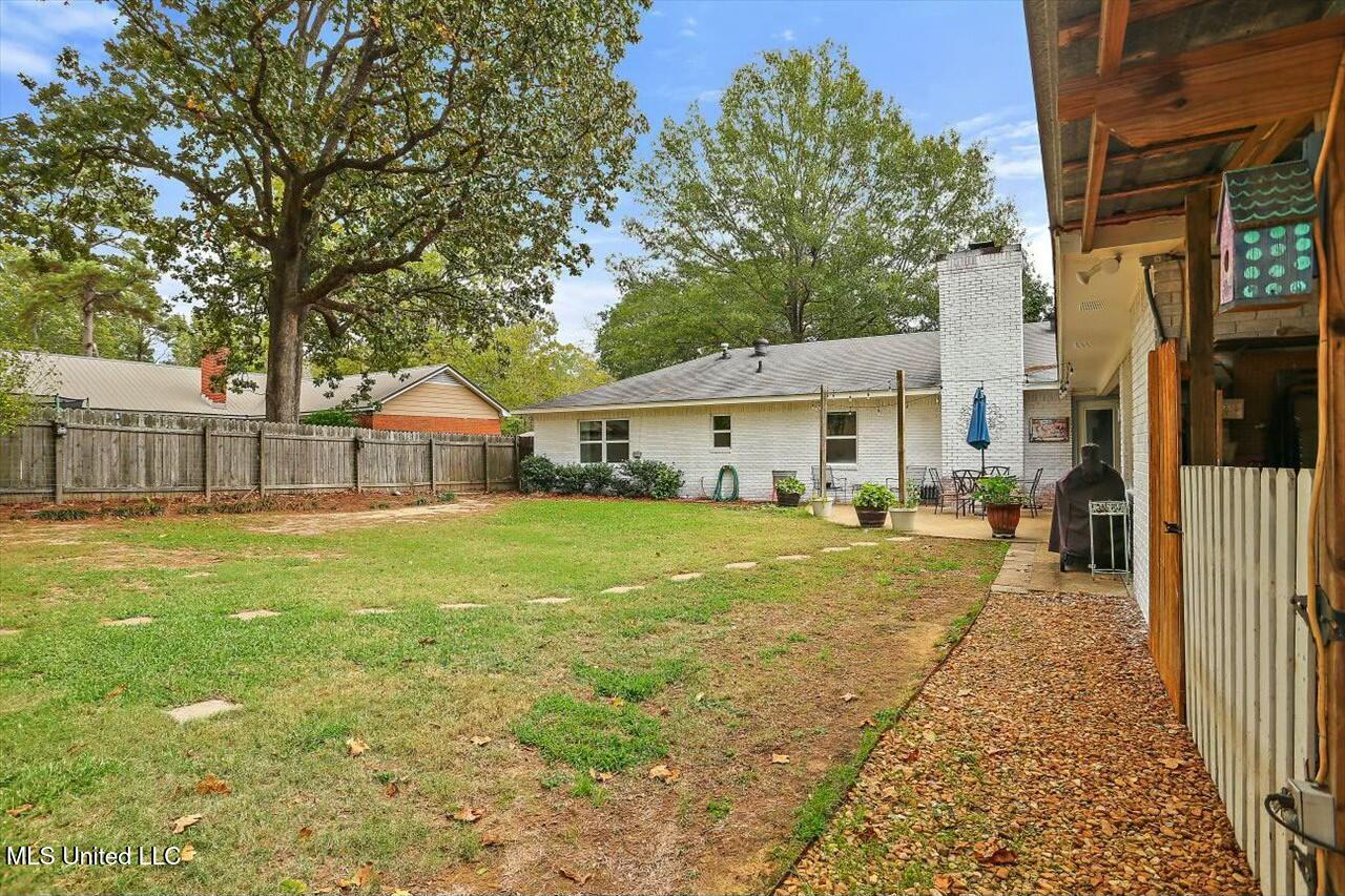 139 Longmeadow Road Brandon, MS 39042 - Photo 33 of 35 tempImagew2hk0m
