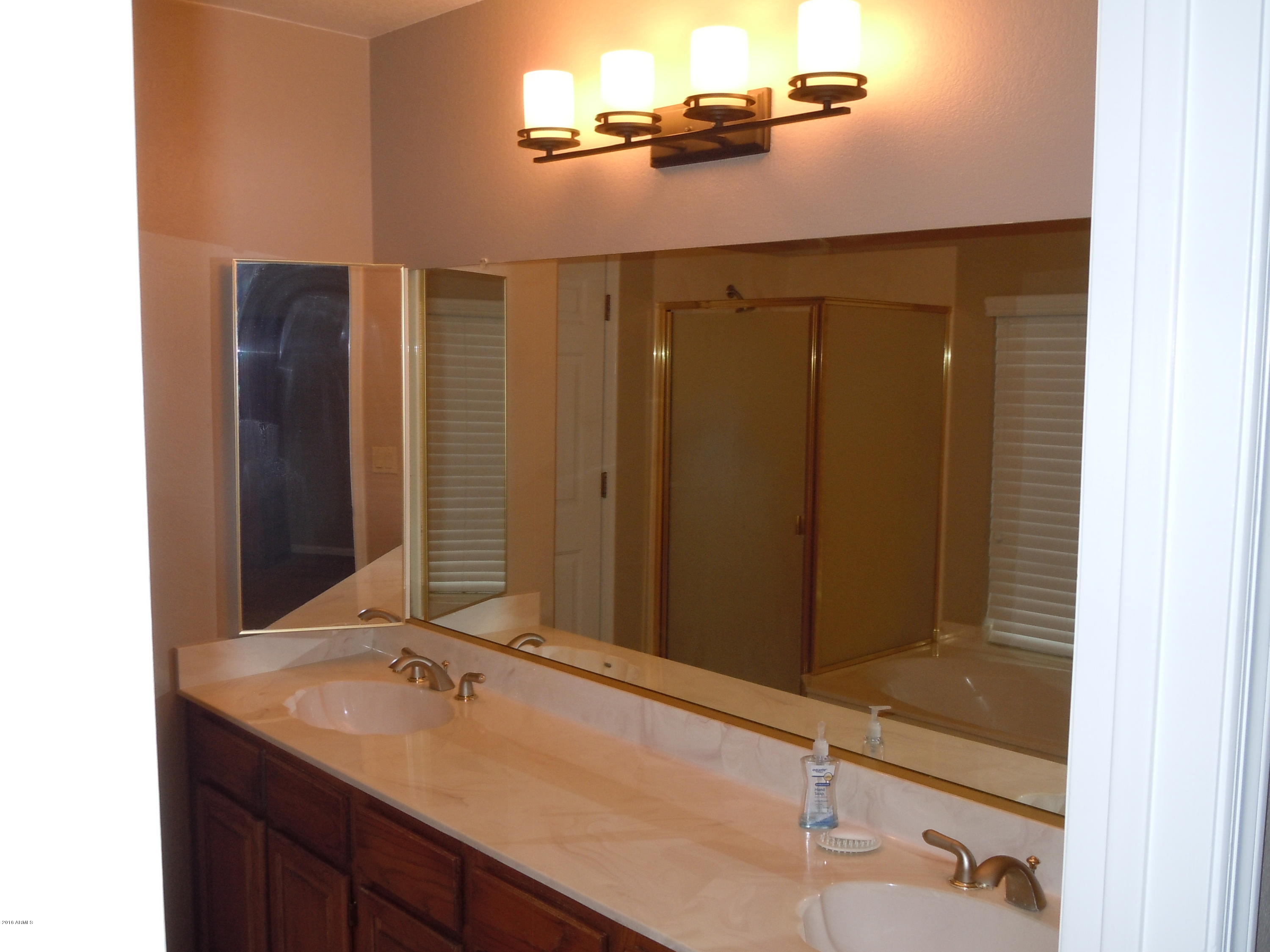 1121 West Ocotillo Road Phoenix, AZ 85013 - Photo 32 of 42 DSCN2016