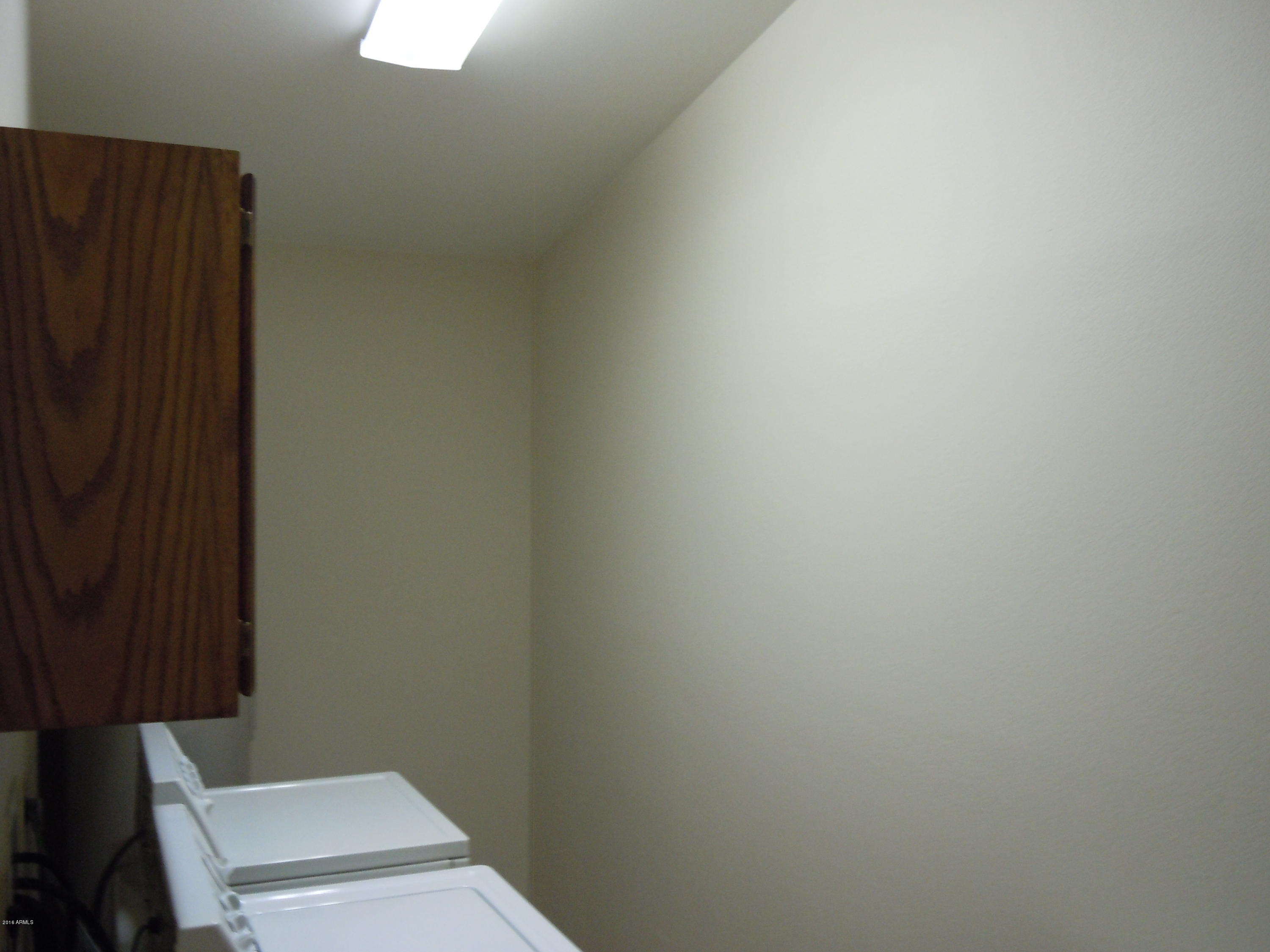 1121 West Ocotillo Road Phoenix, AZ 85013 - Photo 41 of 42 DSCN2024