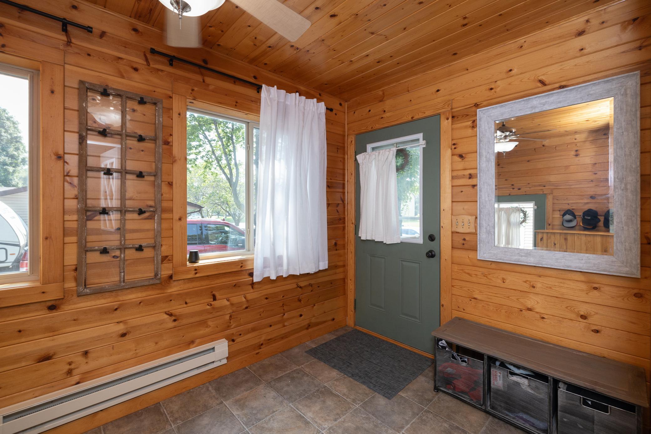 740 Laura Street Prescott, WI 54021 - Photo 4 of 52 Gallery Image 4
