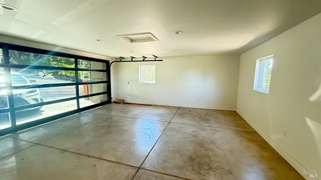 $2,168,600 | 221 El Toyonal, Orinda, CA 94563