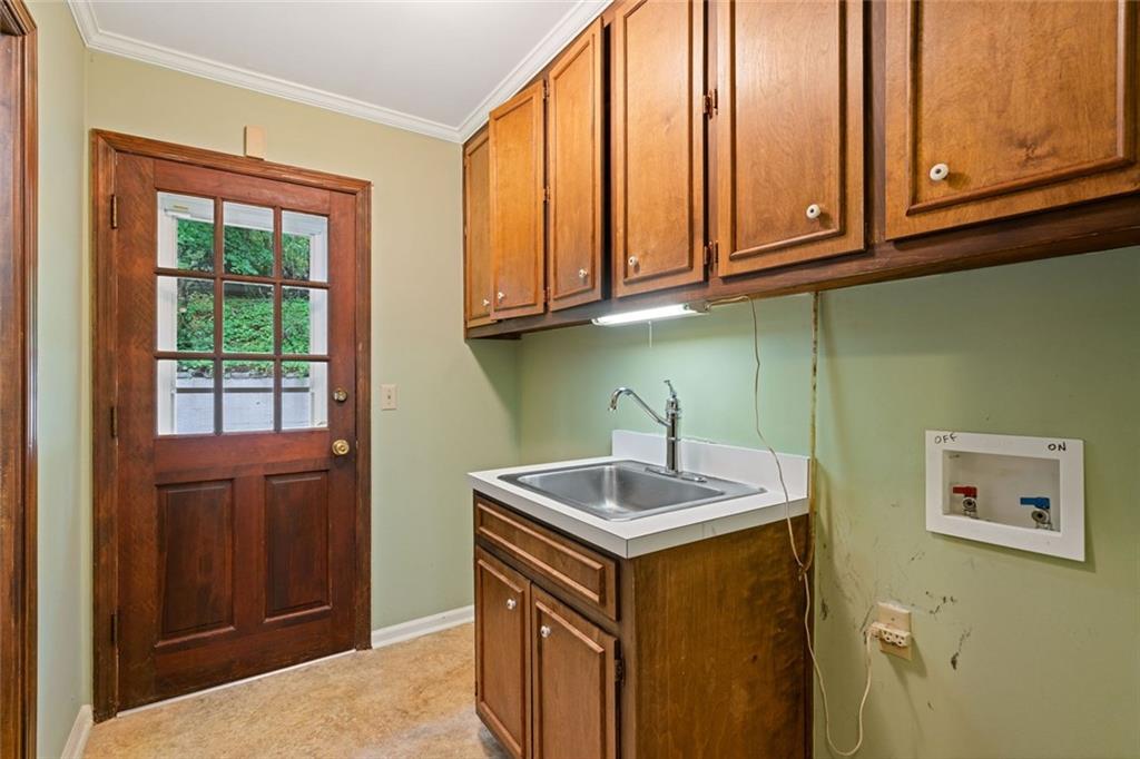 260 Burdette Road Northwest Sandy Springs, GA 30327 - Photo 45 of 59 Gallery Image 45