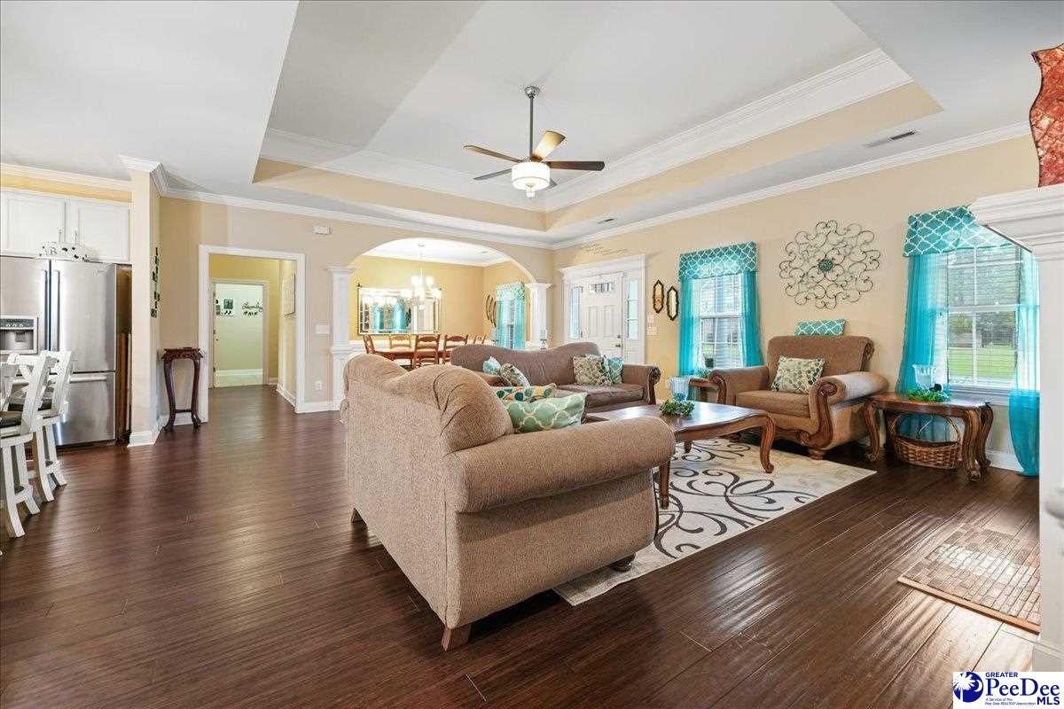 704 Middleberg Way Florence, SC 29505 - Photo 10 of 39 Gallery Image 10