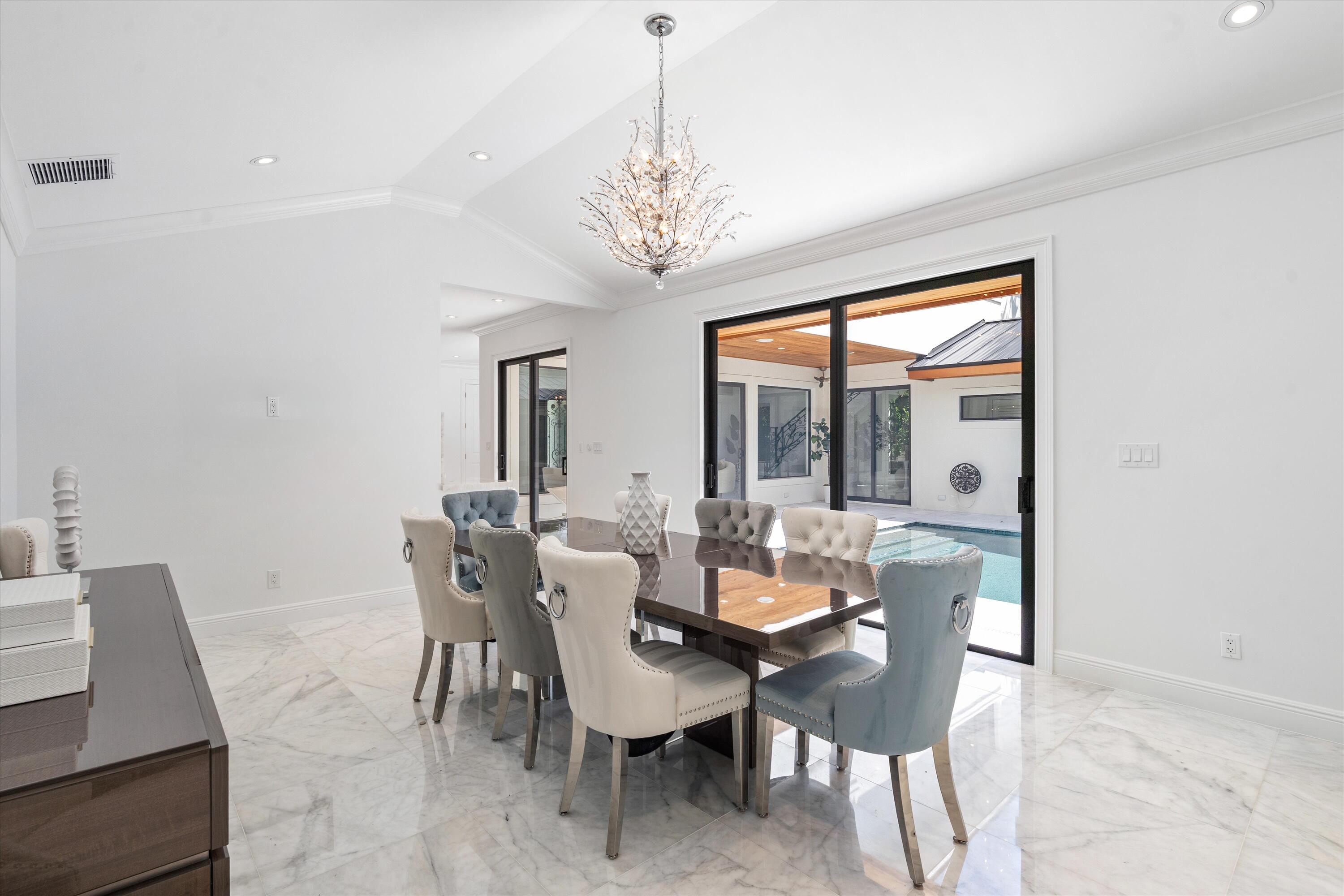 11972 Southeast Tiffany Way Jupiter, FL 33469 - Photo 10 of 40 10-11972 SE Tiffany Way Jupiter FL-109