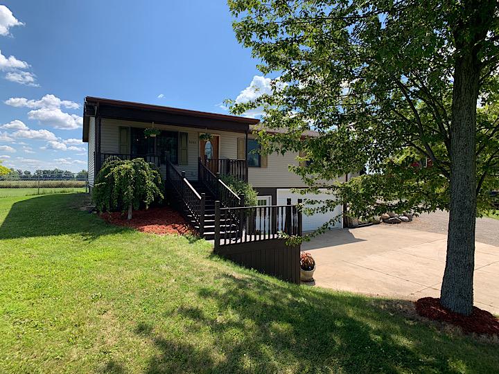 2293 Krouse Road Owosso, MI 48867 - Photo 5 of 58