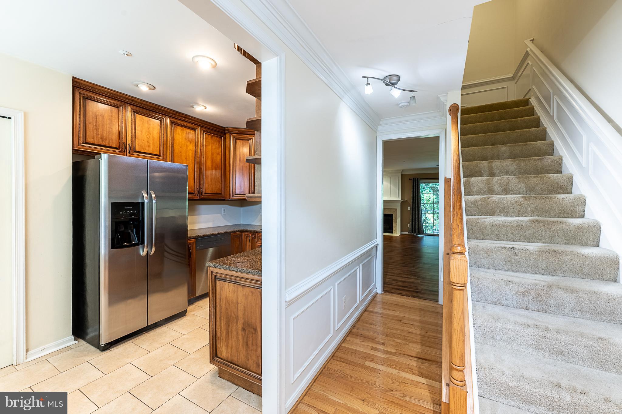 5920 Terrapin Place Alexandria, VA 22310 - Photo 6 of 67 Foyer