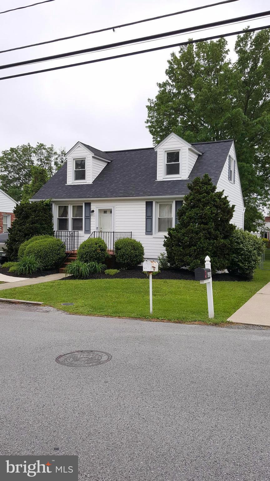 4111 Klausmier Road Baltimore, MD 21236 - Photo 2 of 28 a view of front a house with a swimming pool