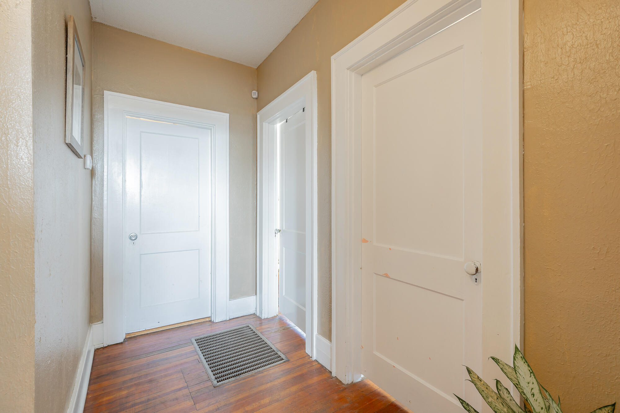 904 South Crest Road Chattanooga, TN 37404 - Photo 22 of 76 904 S Crest Road HD-54