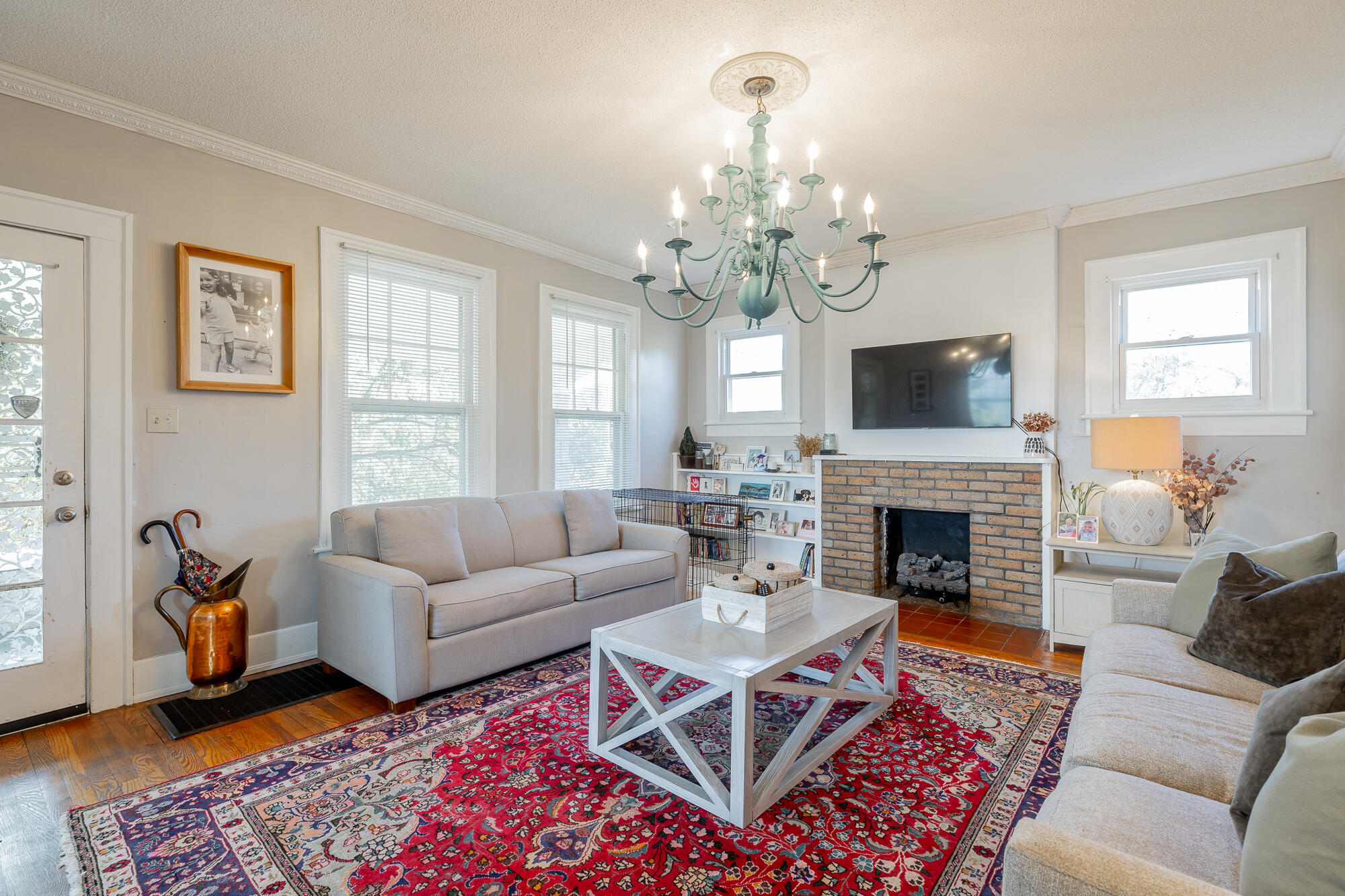 904 South Crest Road Chattanooga, TN 37404 - Photo 4 of 76 904 S Crest Road HD-35