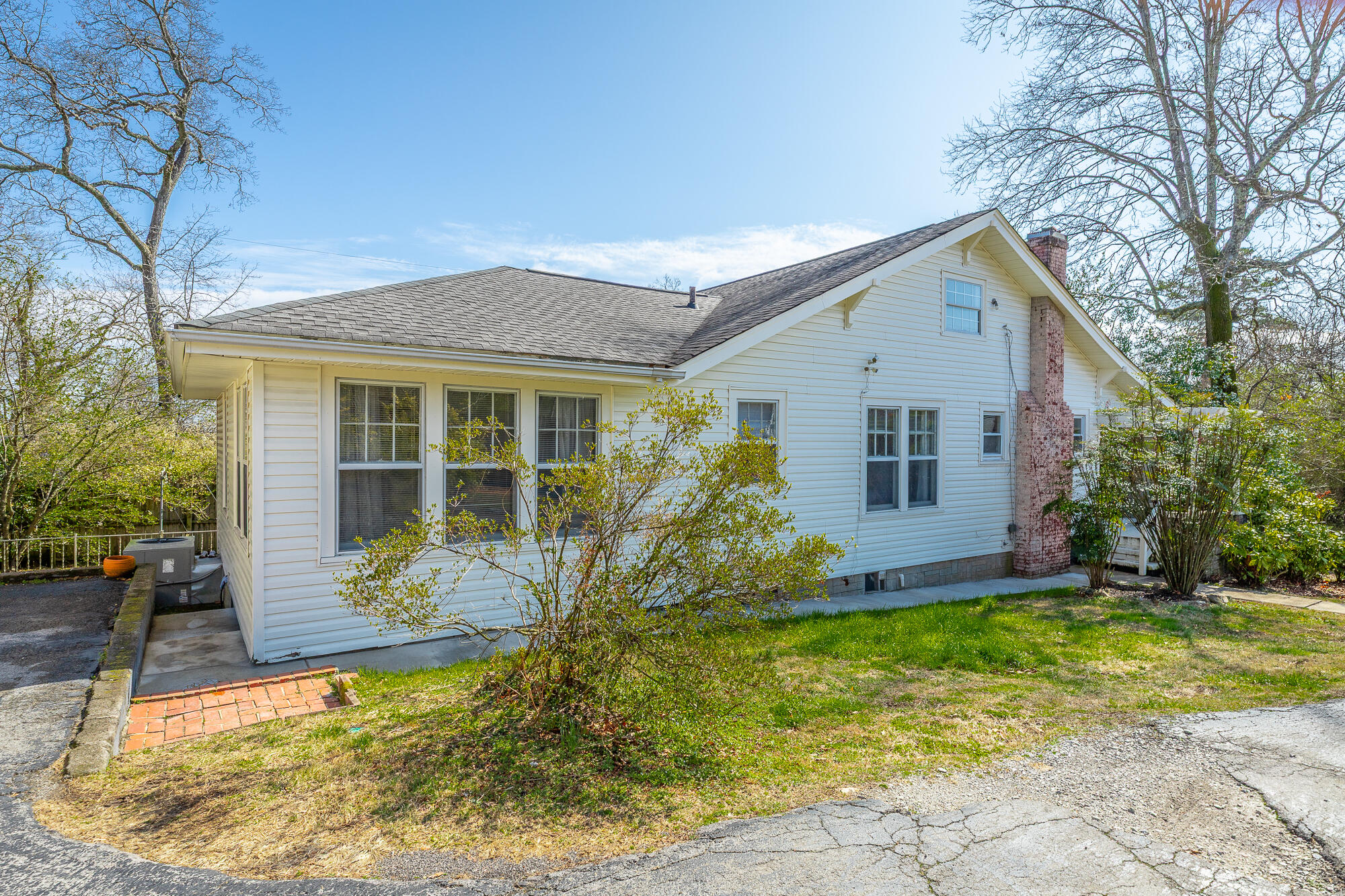 904 South Crest Road Chattanooga, TN 37404 - Photo 66 of 76 904 S Crest Road HD-98