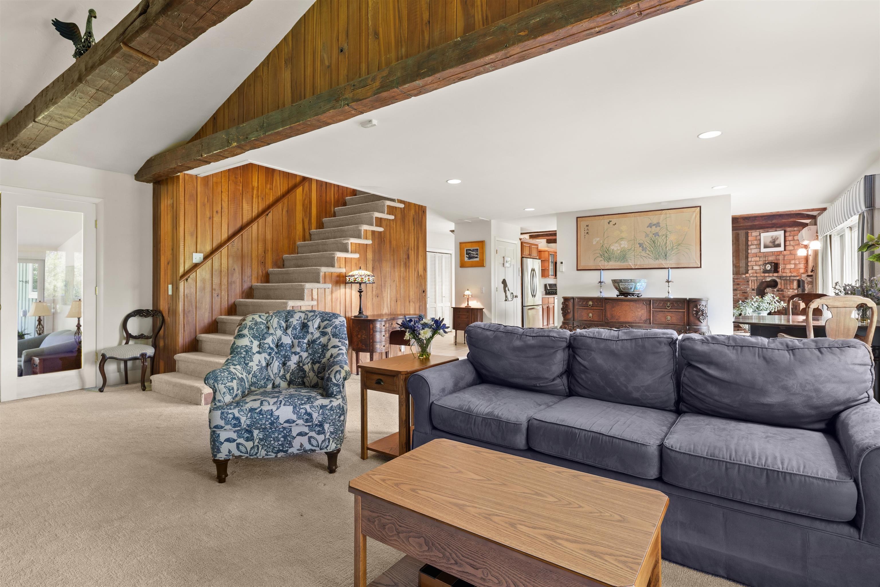 217 Wood Road Stowe, VT 05672 - Photo 12 of 40