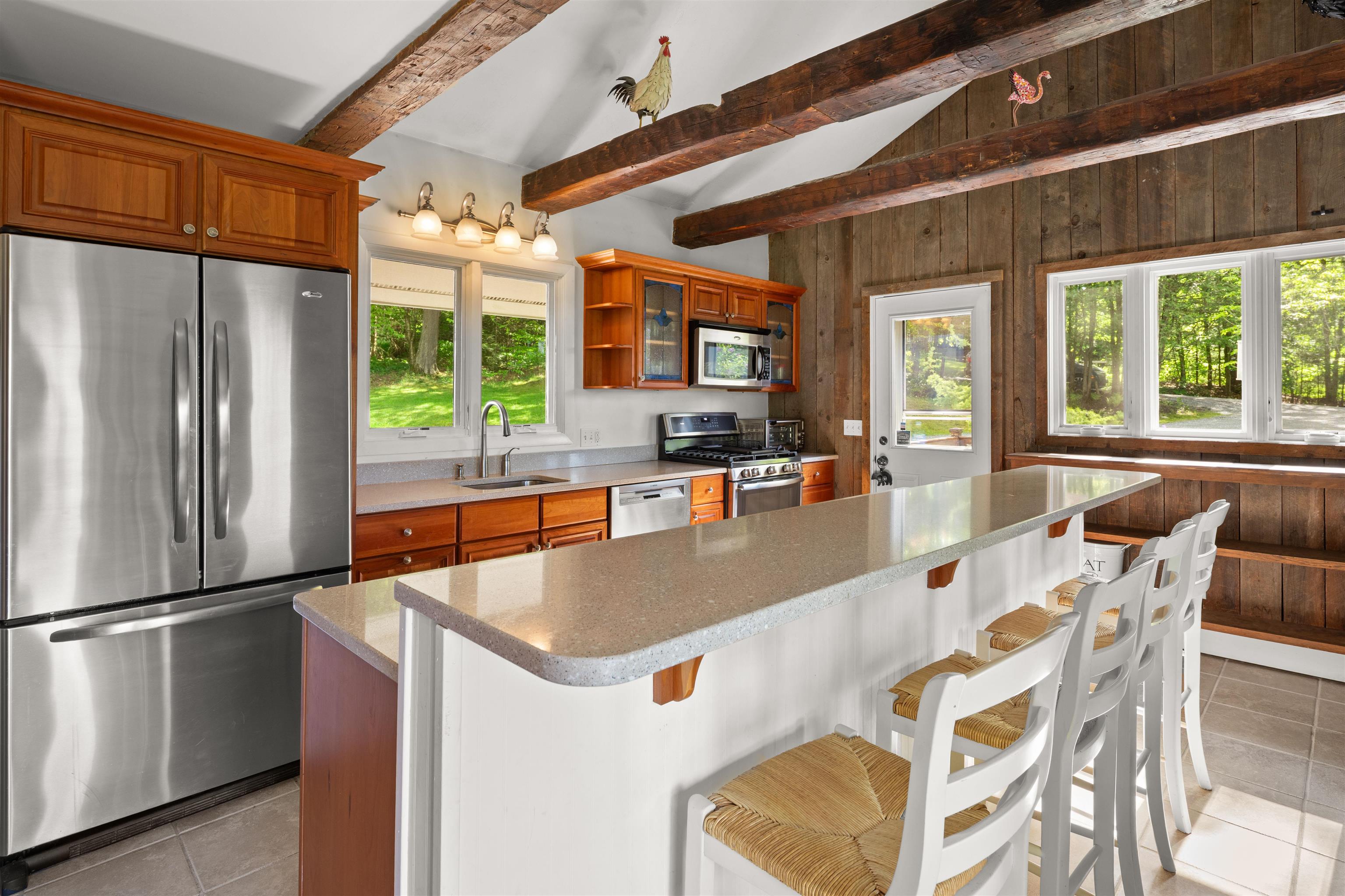 217 Wood Road Stowe, VT 05672 - Photo 15 of 40