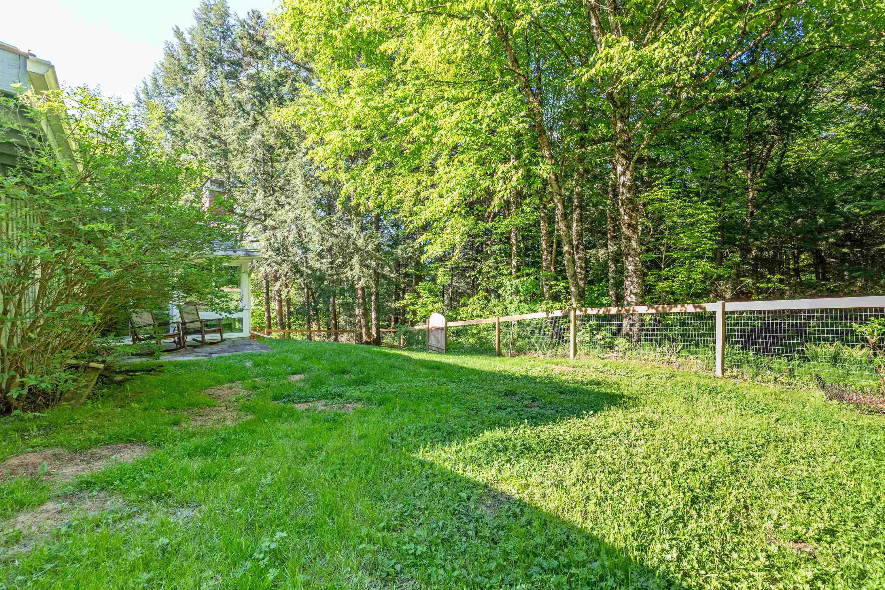217 Wood Road Stowe, VT 05672 - Photo 7 of 40