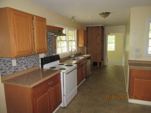 408 North Thompson Street Wrens, GA 30833 - Photo 9 of 23 Picture9