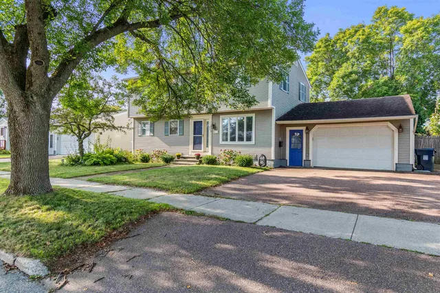 $519,990 | 113 Gazo Avenue, Burlington, VT 05408