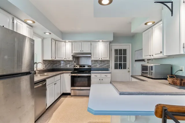 $519,990 | 113 Gazo Avenue, Burlington, VT 05408