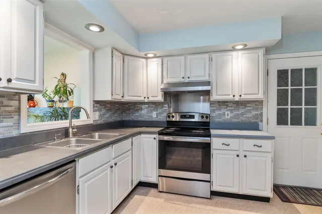 $519,990 | 113 Gazo Avenue, Burlington, VT 05408