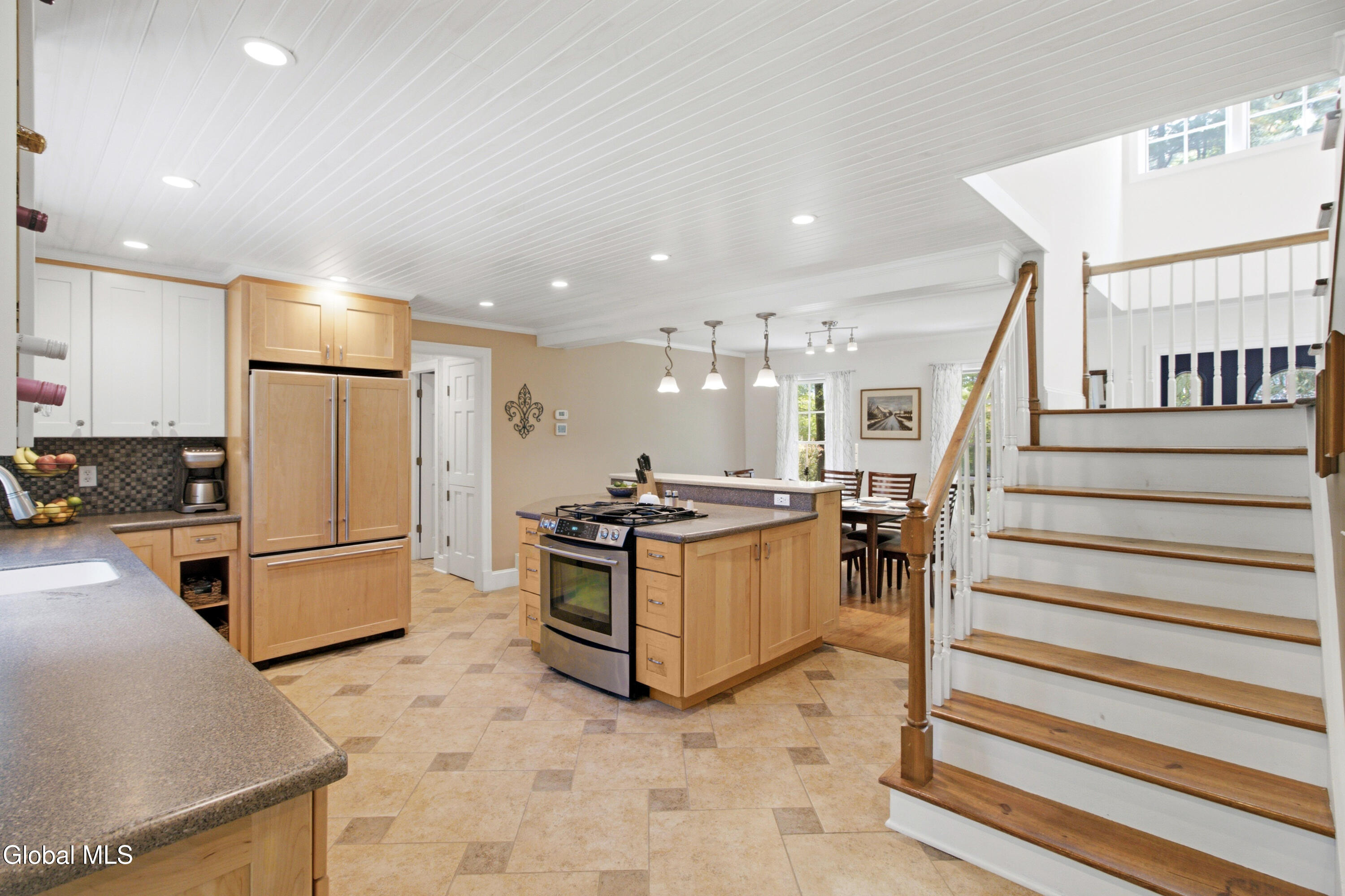 376 County Rte 76 Mechanicville, NY 12118 - Photo 10 of 41 Kitchen