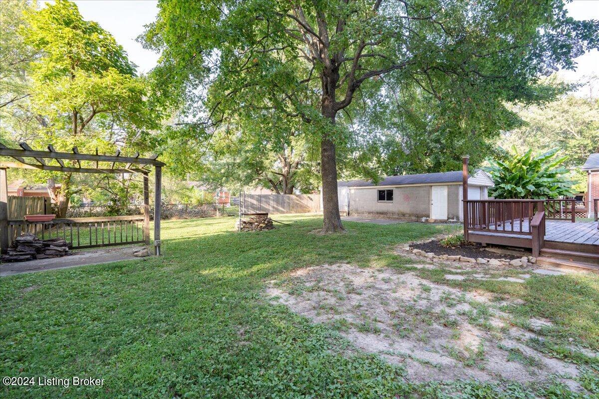 5703 Mt Washington Road Louisville, KY 40229 - Photo 26 of 29 23-FullRes-23