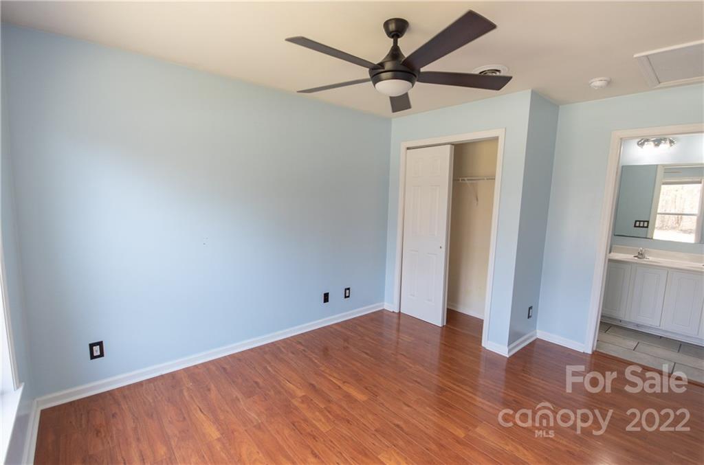 197 Ridge Point, Unit 6 Sylva, NC 28779 - Photo 5 of 13