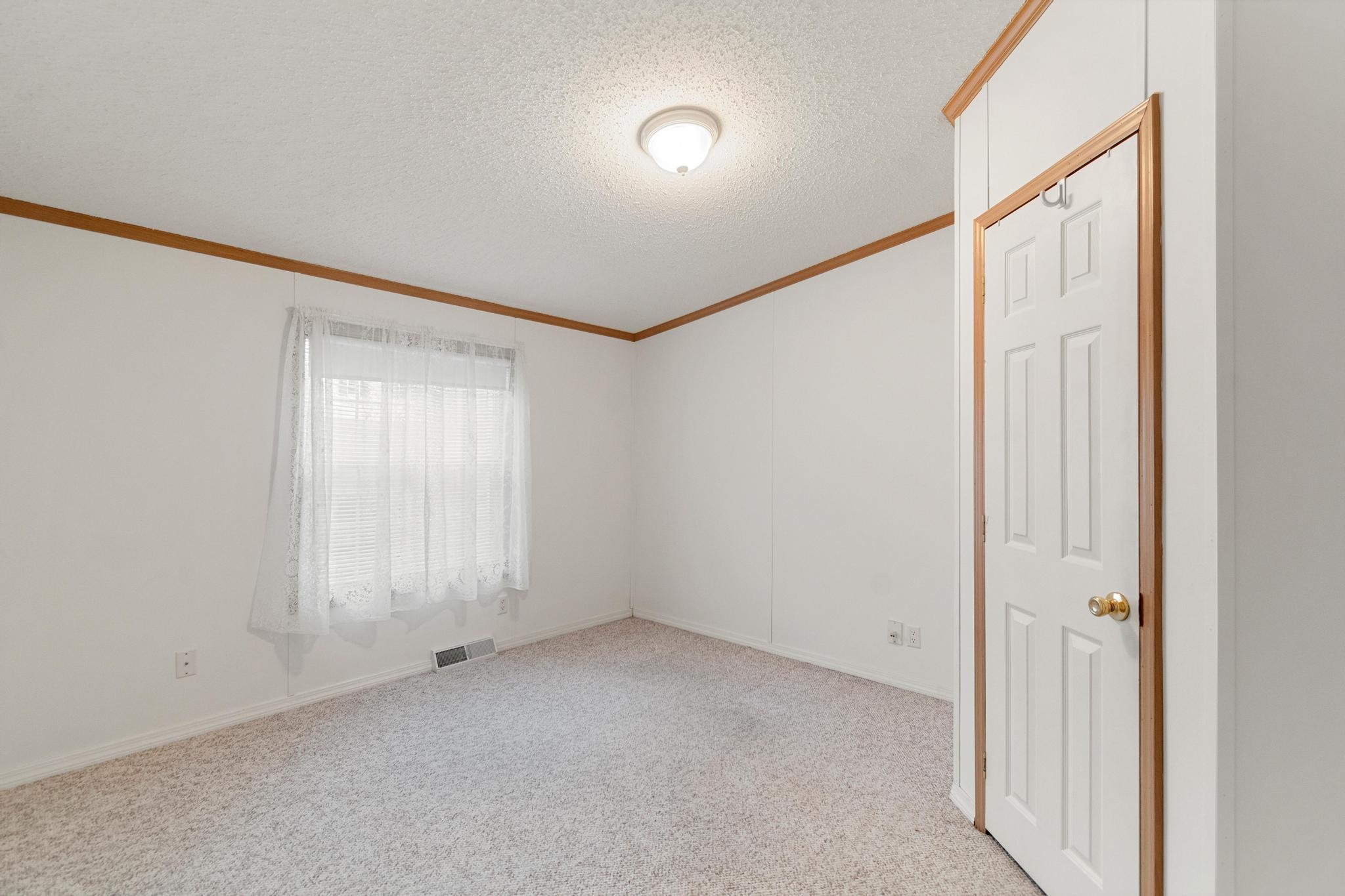 611 Meadowbend Road Williston, VT 05495 - Photo 33 of 49 Gallery Image 33