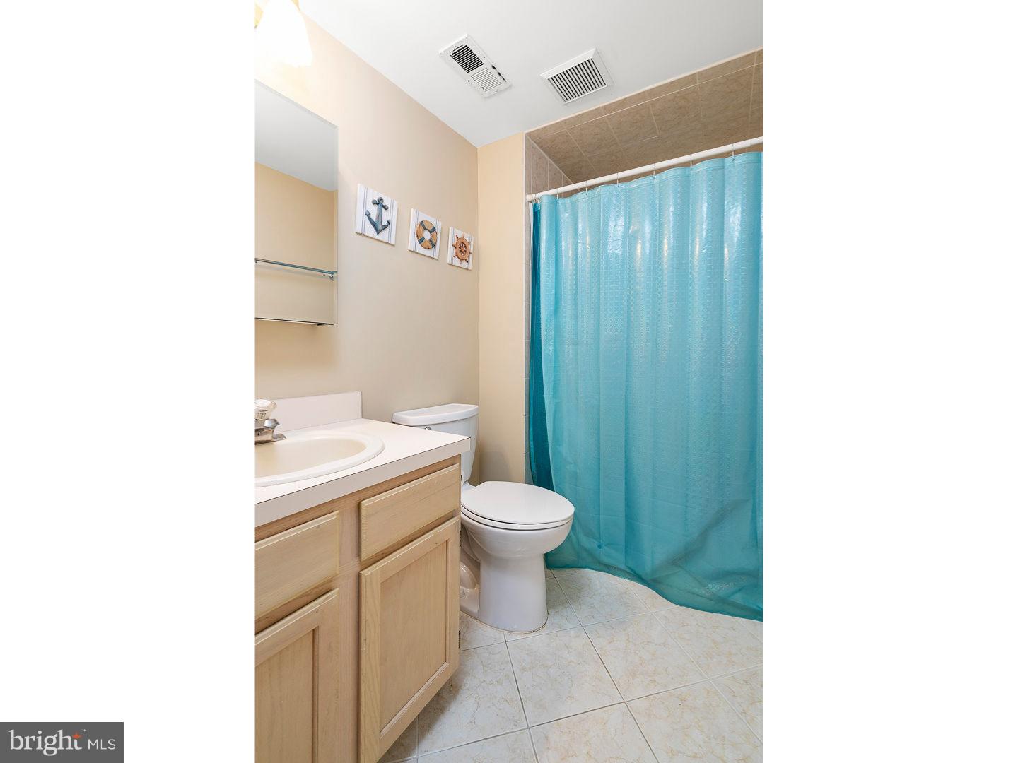 502 Quail Road Marlton, NJ 08053 - Photo 20 of 25 Bathroom