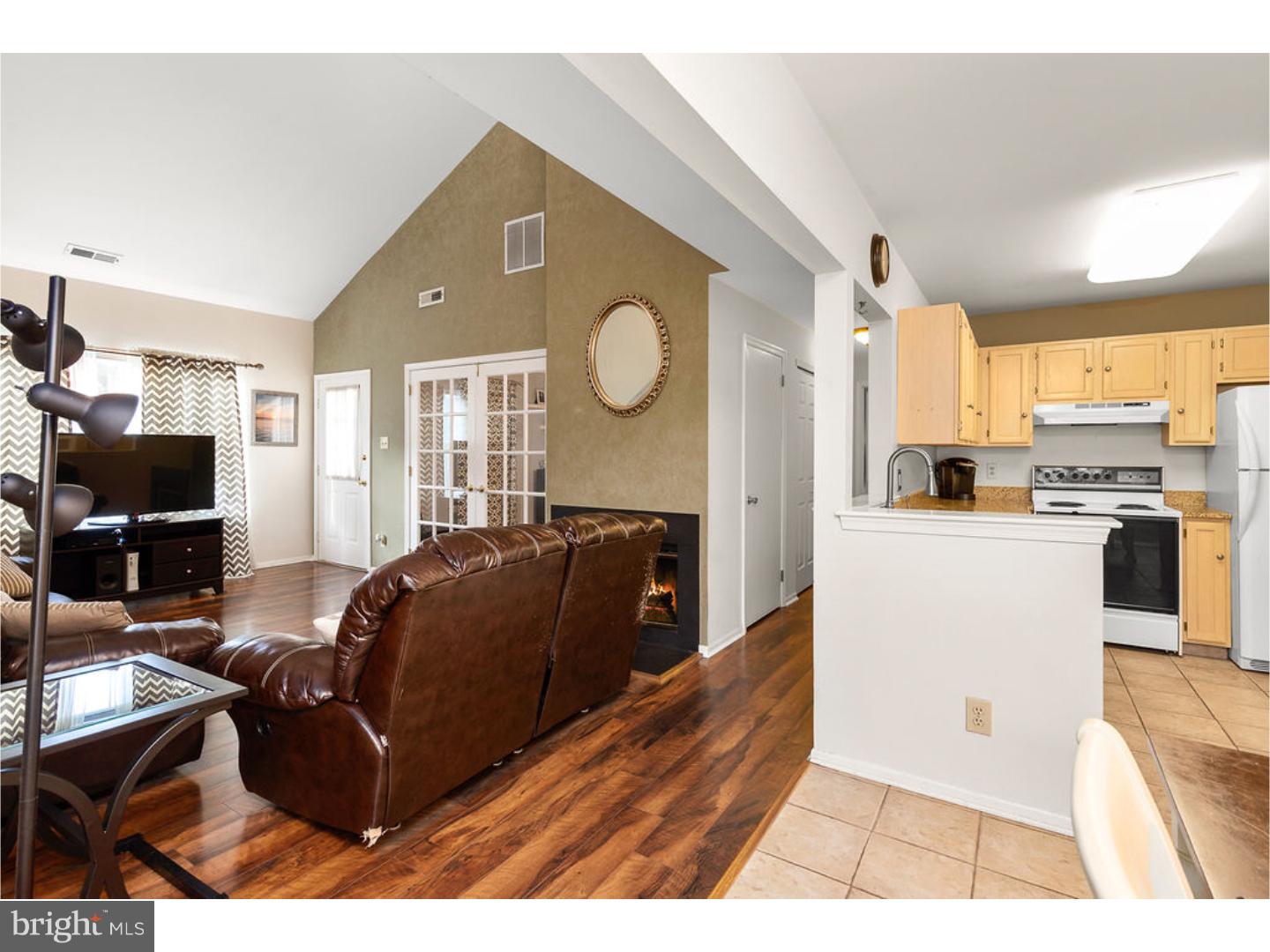 502 Quail Road Marlton, NJ 08053 - Photo 8 of 25 Living Room