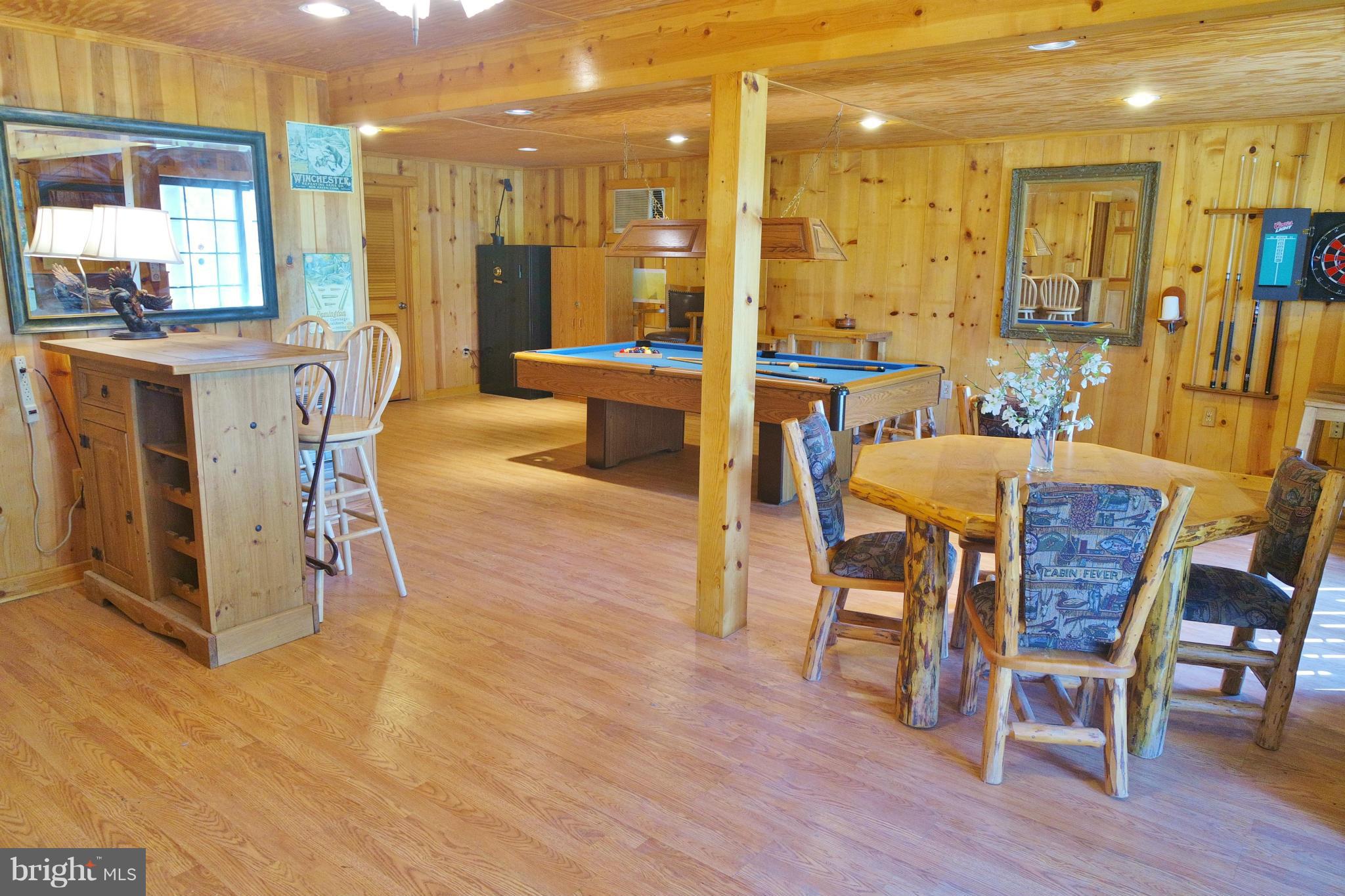 7877 Moreland Gap Road Fort Valley, VA 22652 - Photo 23 of 30 Large Open Family Room For Entertaining!