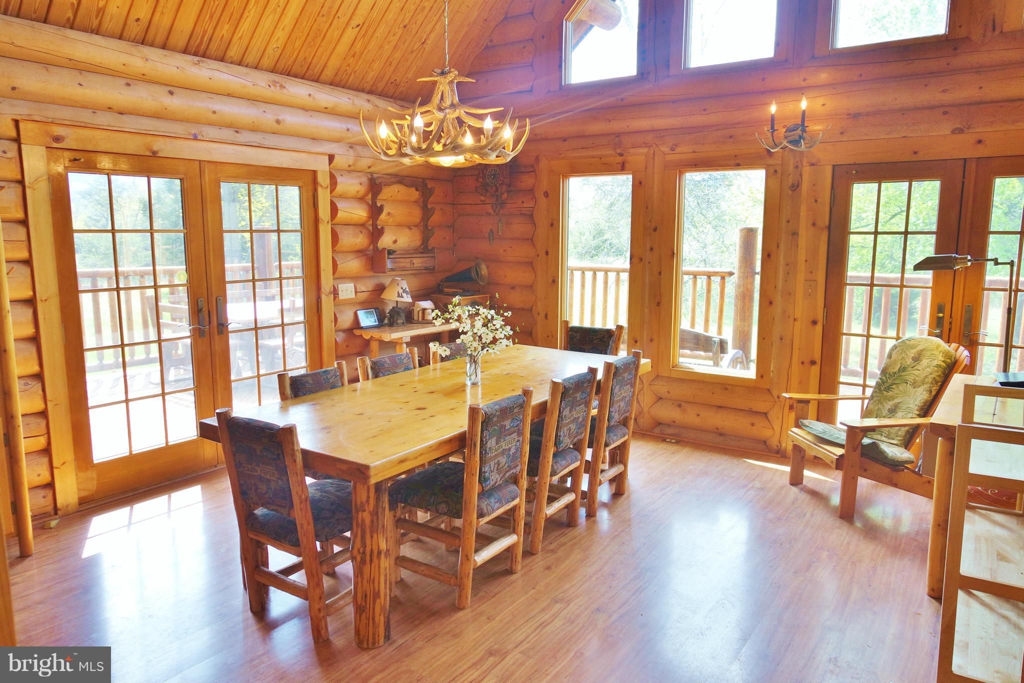 7877 Moreland Gap Road Fort Valley, VA 22652 - Photo 10 of 30 Dining Room - Open to Great Room - Vaulted Ceiling